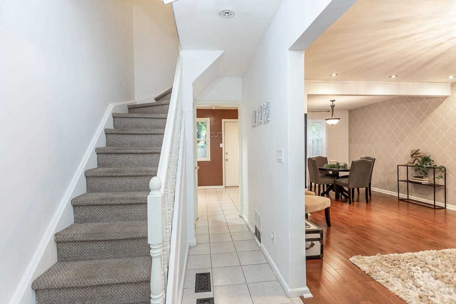 Listing W5470536 - Large Photo # 12