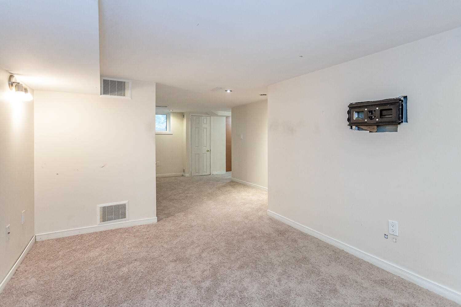 Listing W5470536 - Large Photo # 24