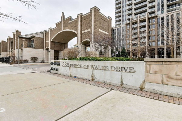 388 Prince Of Whales Dr, Mississauga