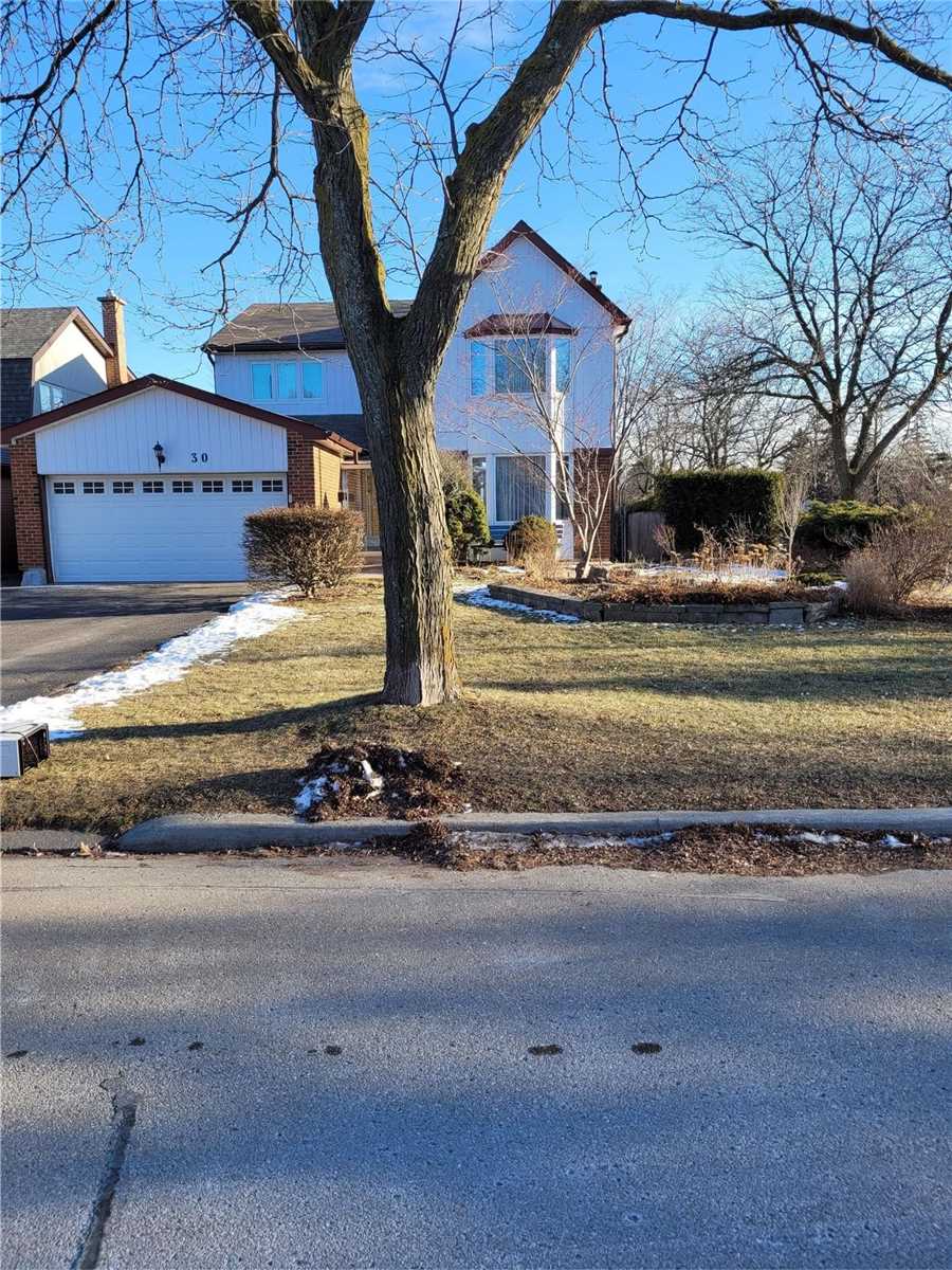 30 Milford Cres
