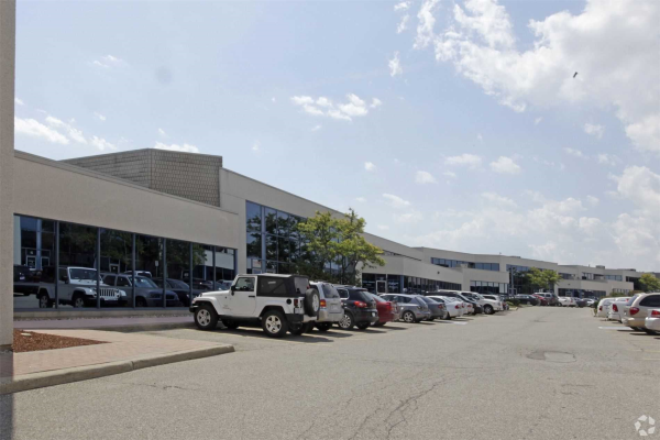 2150 Winston Park Dr, Oakville