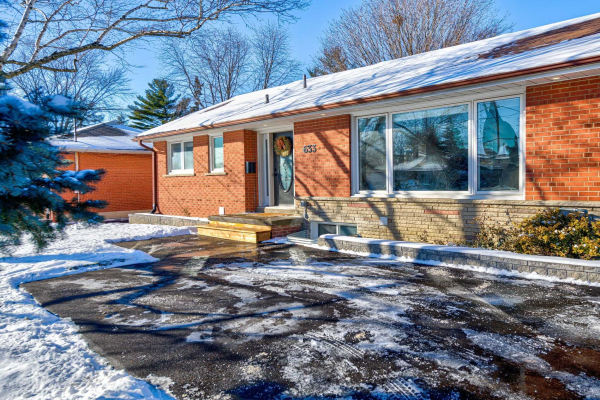 633 Arbor Rd, Mississauga