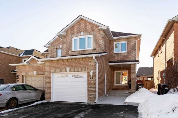 $899,900 • 14 Coolspring Cres