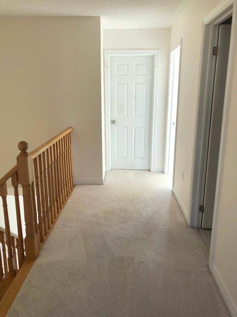 963 Transom Cres