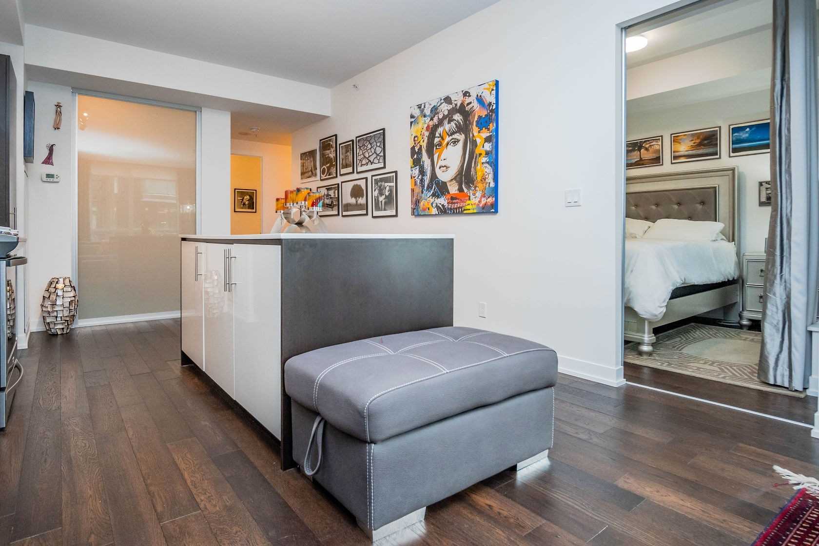 36 Howard Park Ave, #303