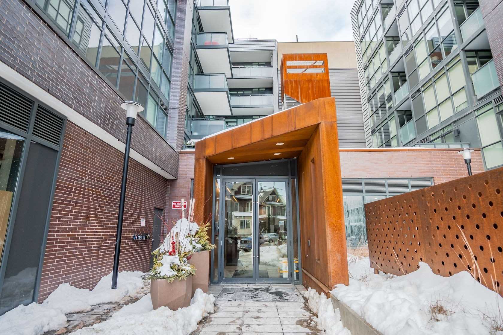 36 Howard Park Ave, #303