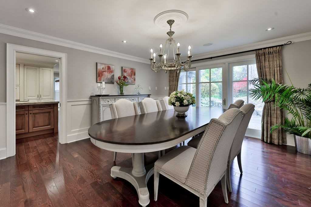 1267 Cambridge Dr