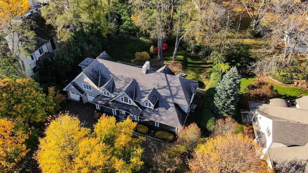 1267 Cambridge Dr