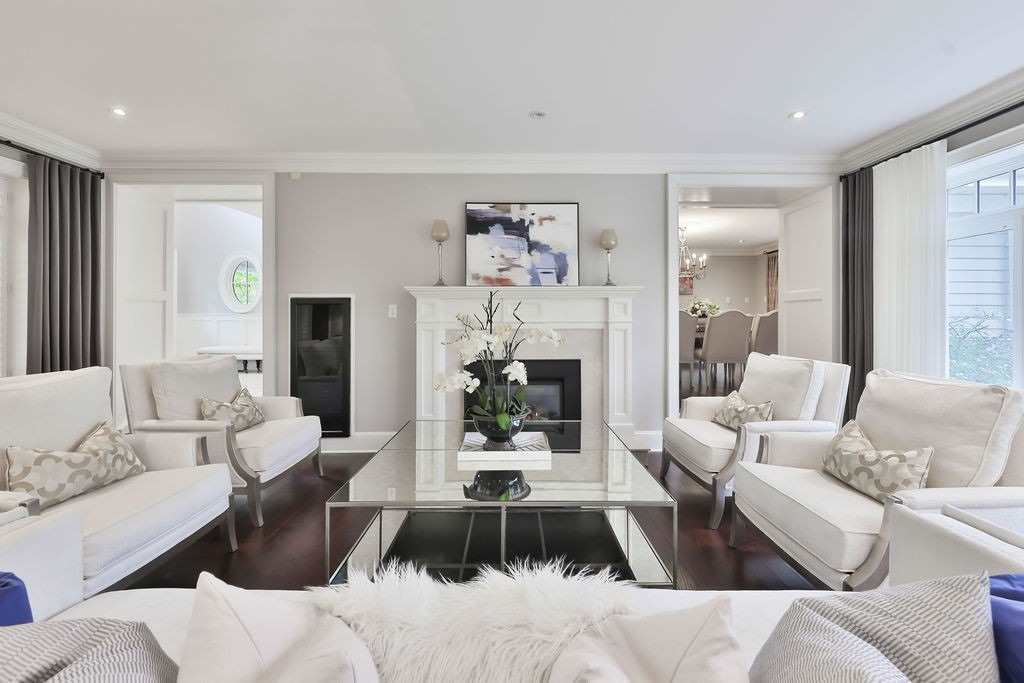 1267 Cambridge Dr