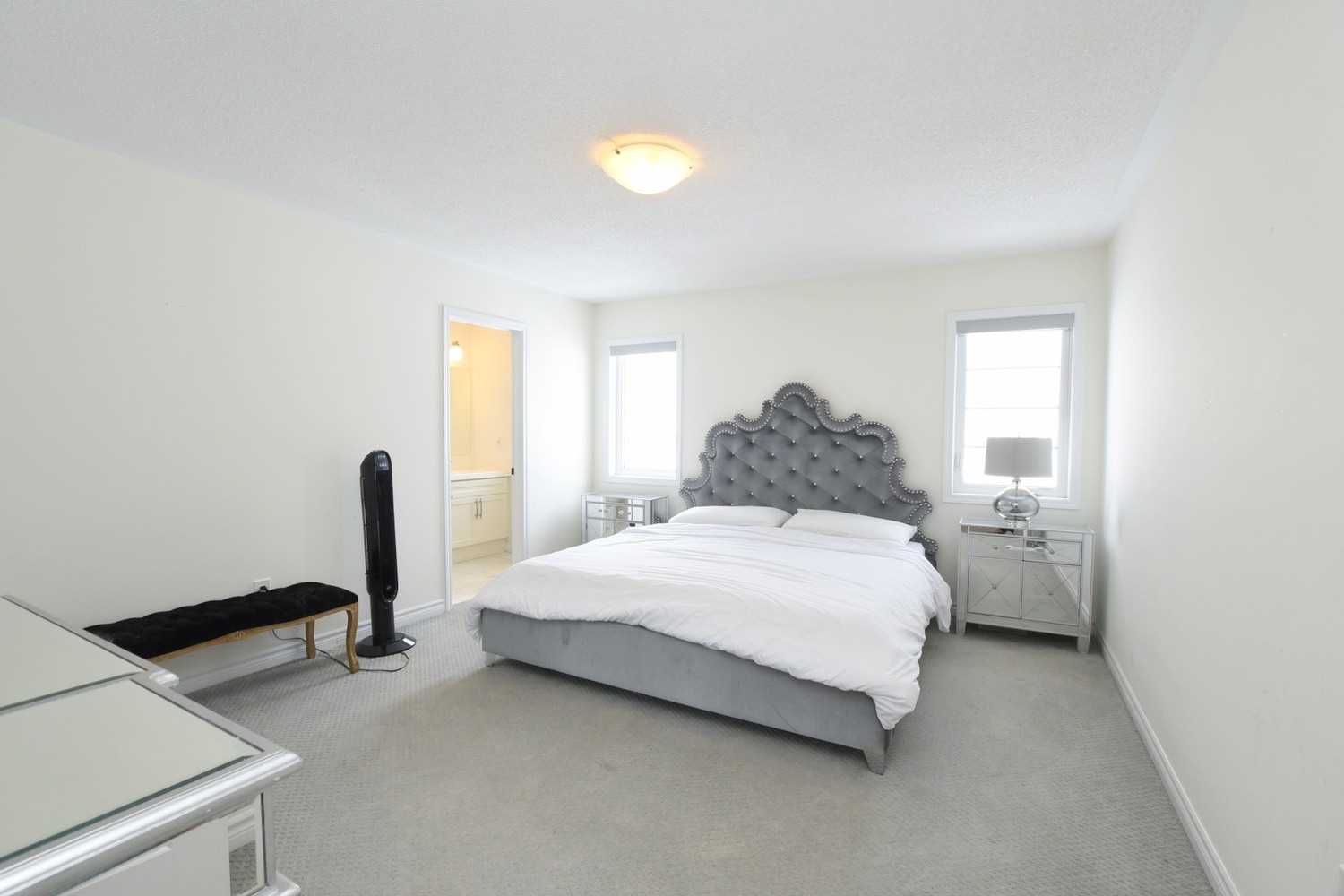 1363 Chretien St