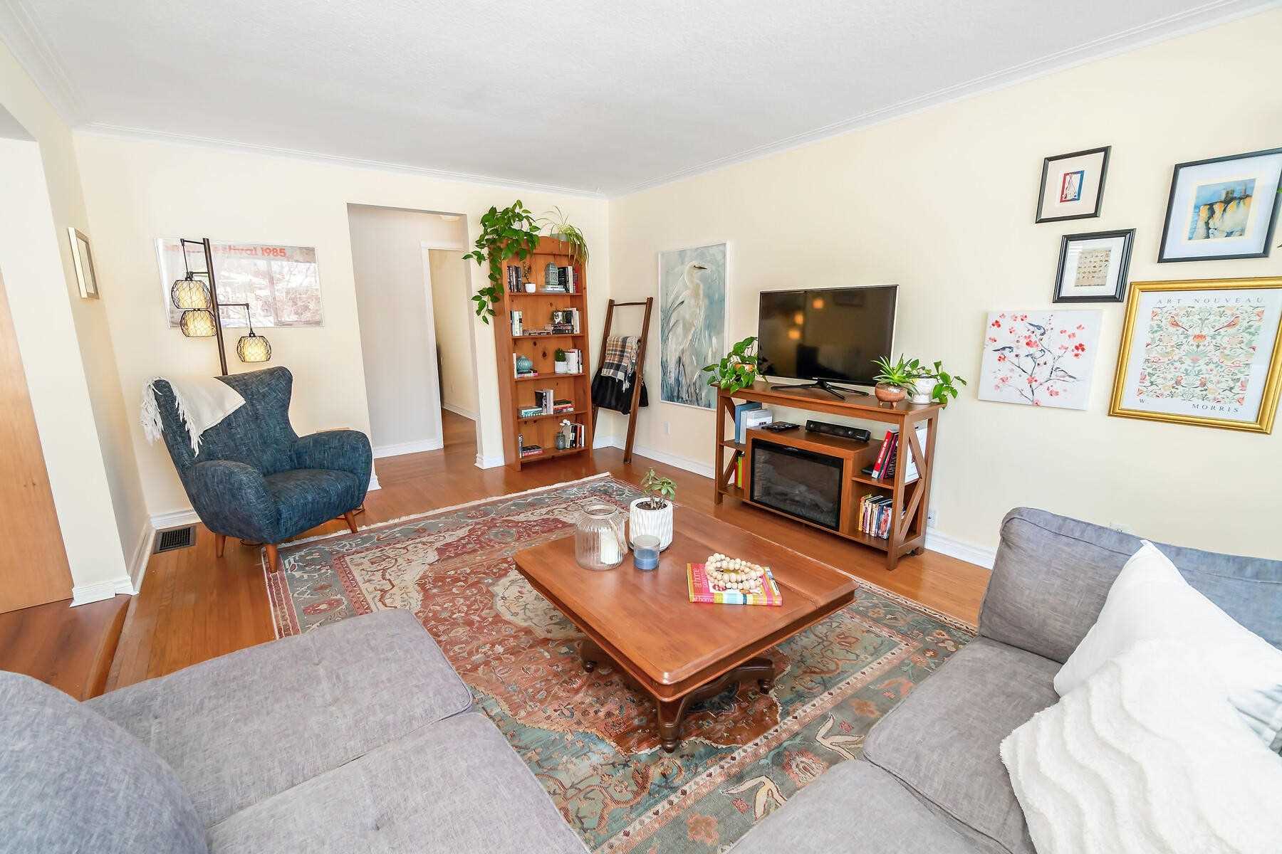 25 Gower Rd