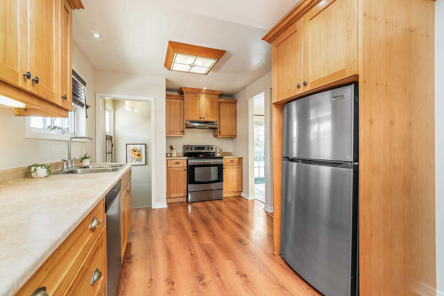 25 Gower Rd
