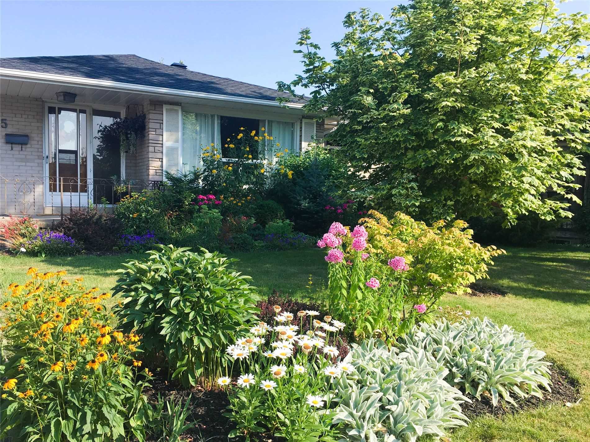 25 Gower Rd