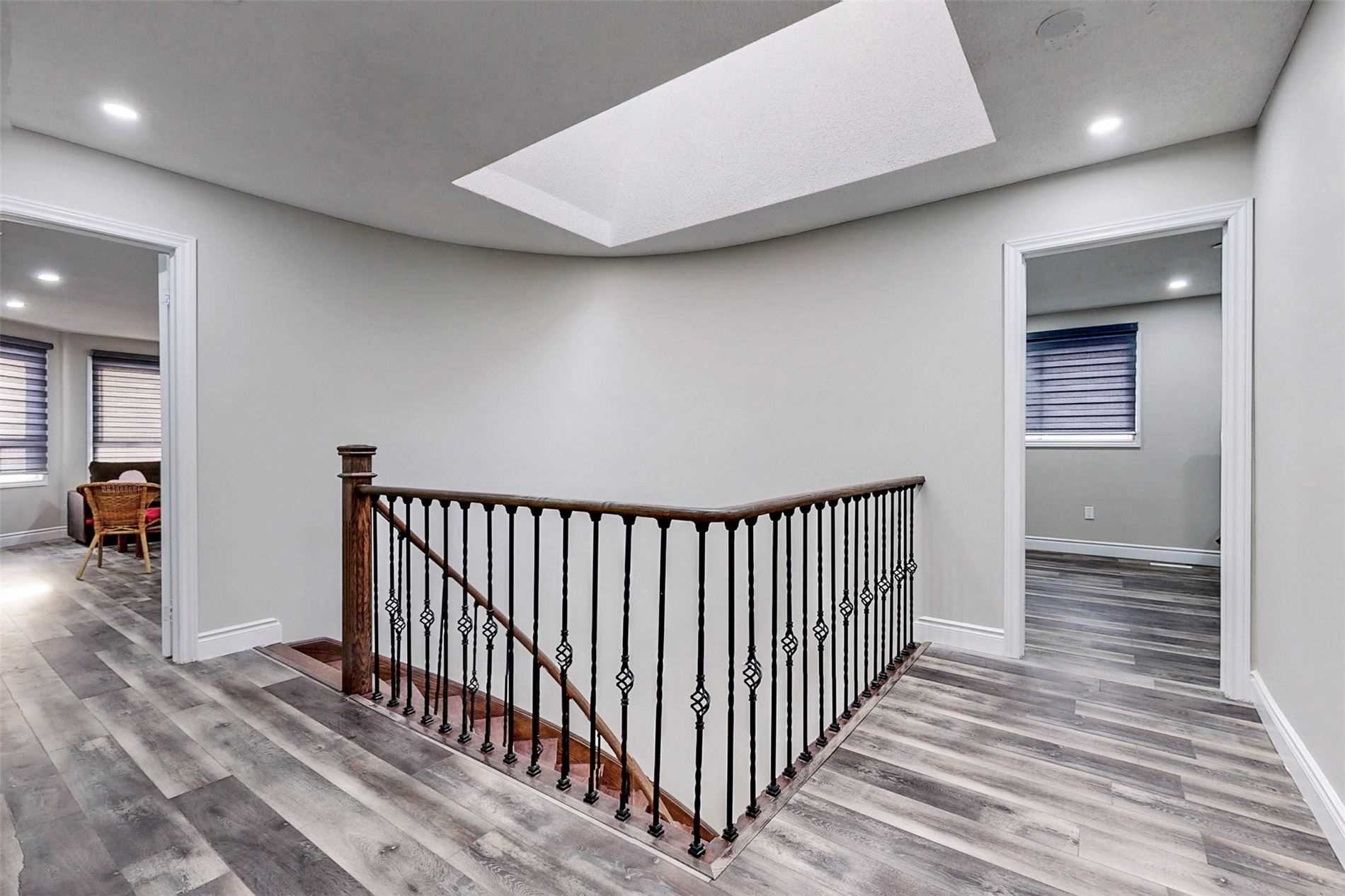 16 Lone Oak Ave
