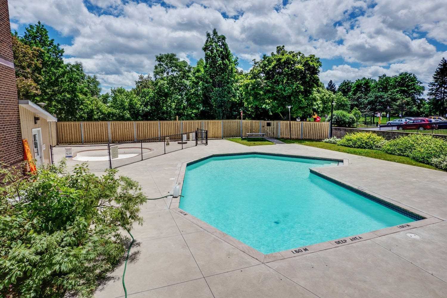 2542 Argyle Rd, #702