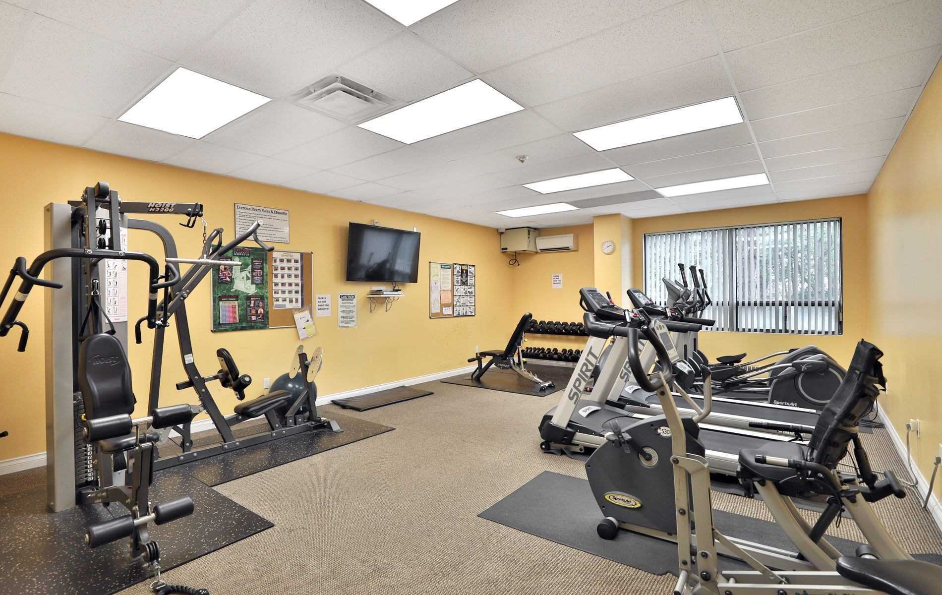 2542 Argyle Rd, #702