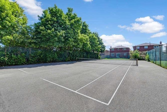 2542 Argyle Rd, #702
