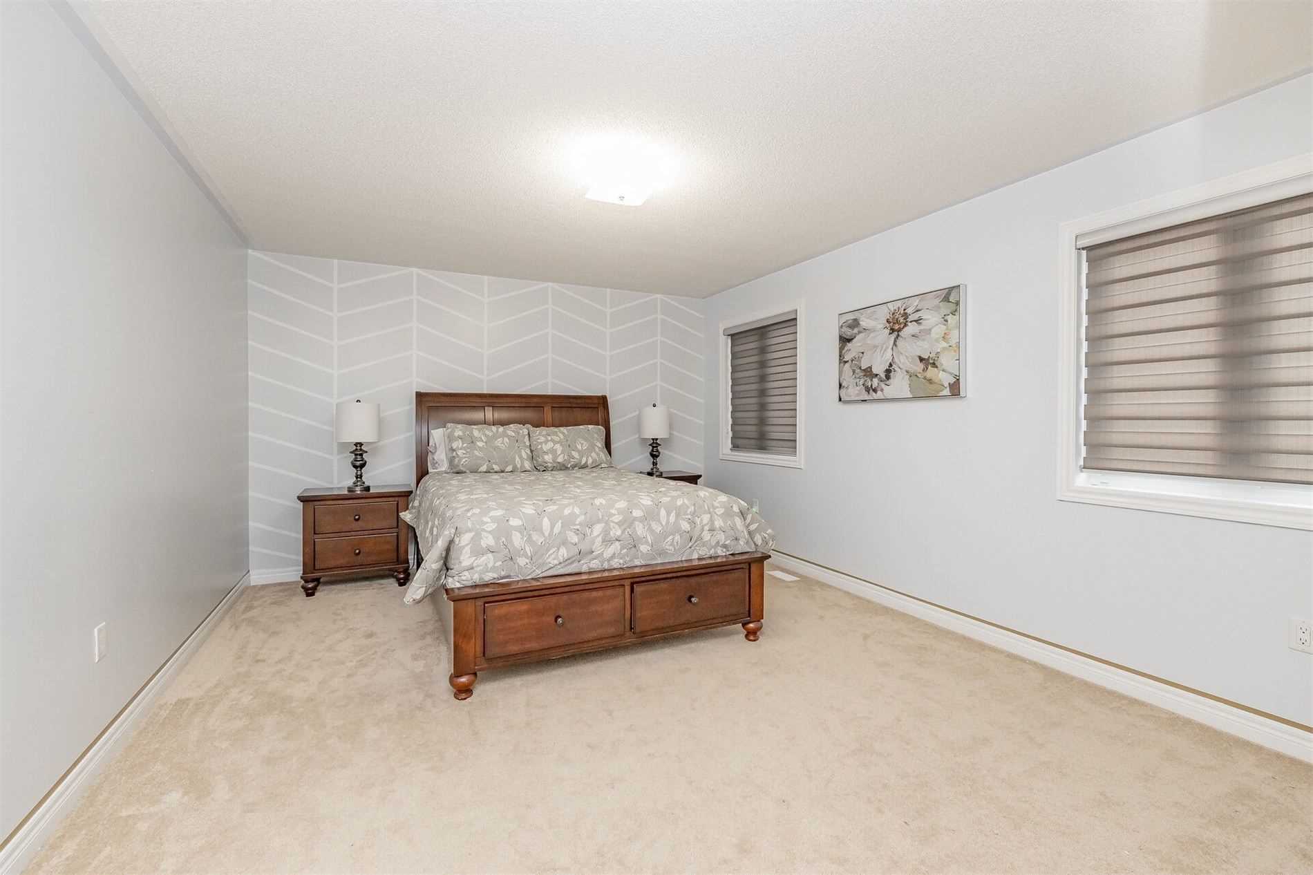 107 Banbridge Cres
