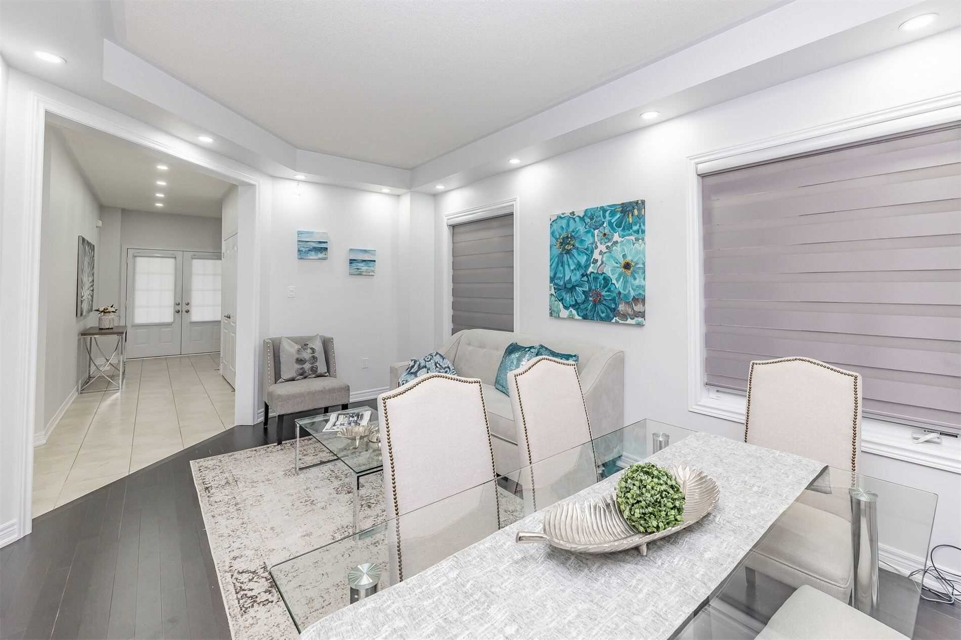 107 Banbridge Cres