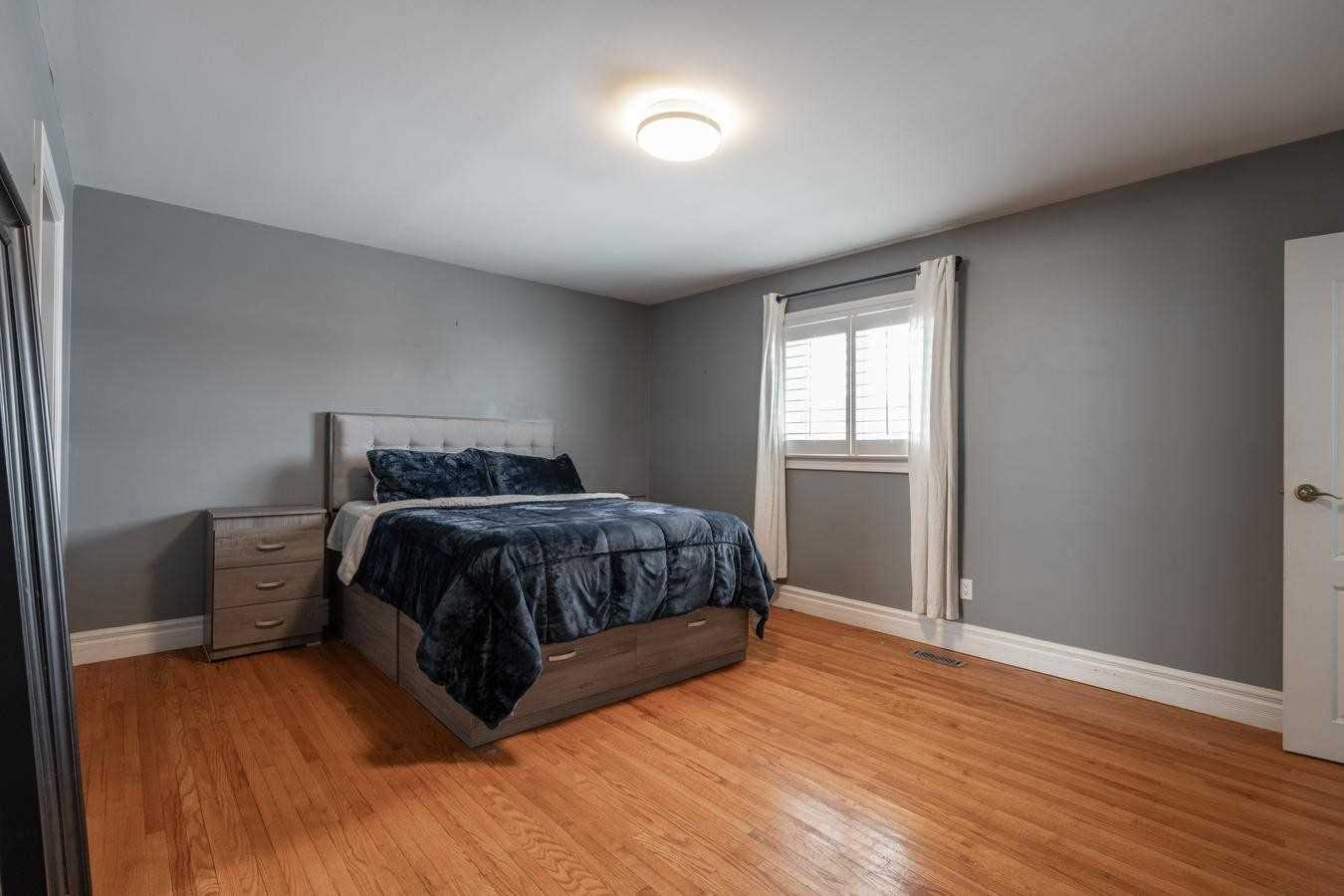 13392 Mississauga Rd