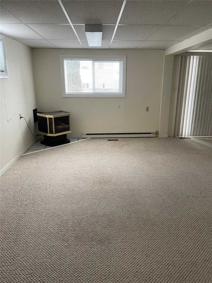 111 Pheasant Dr