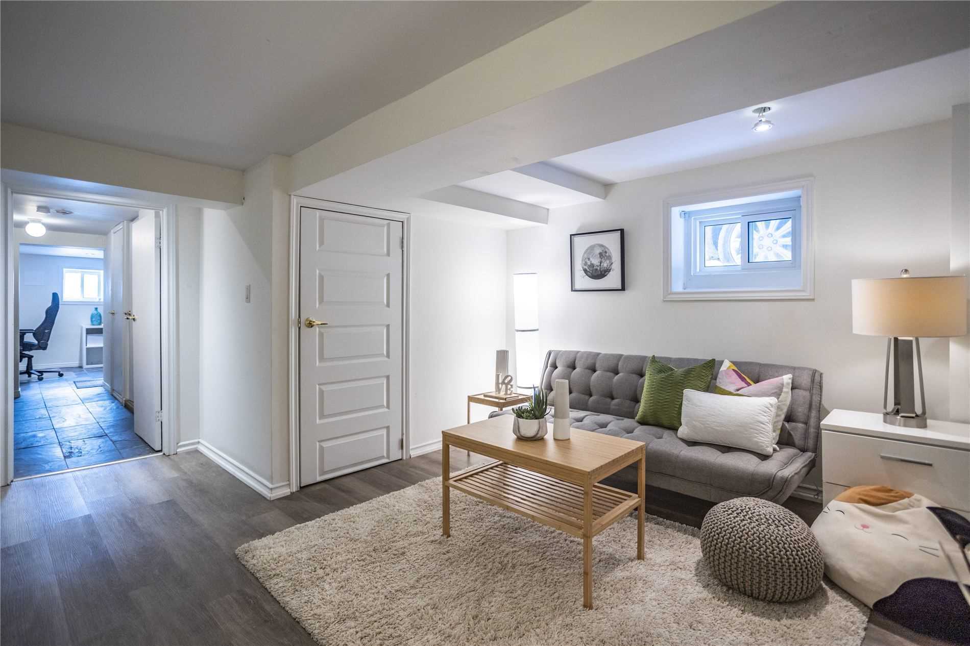 147 Kitchener Ave