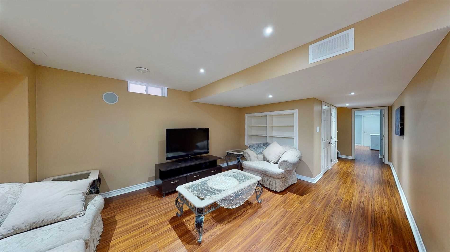 Listing W5500767 - Large Photo # 34