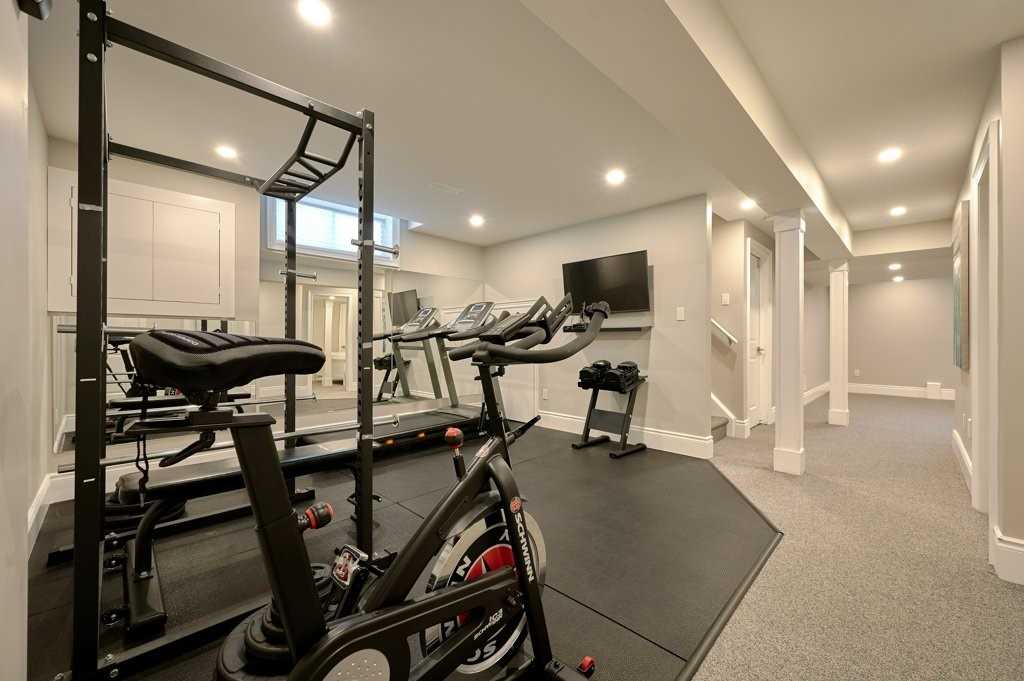 2239 Wuthering Heights Way