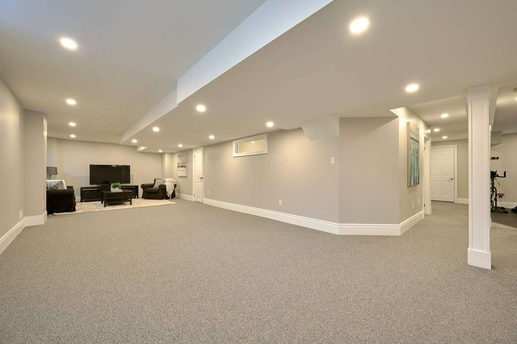 2239 Wuthering Heights Way