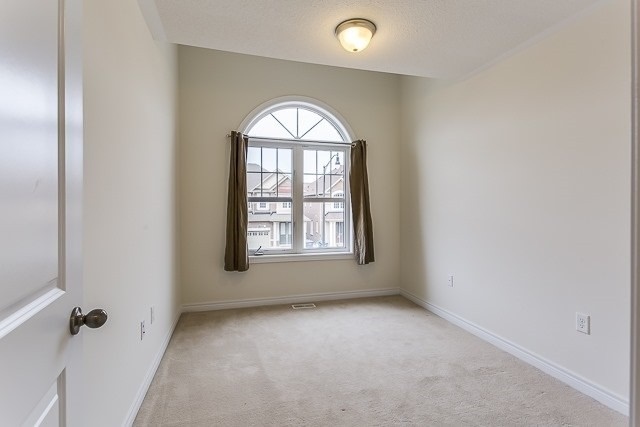 28 Ivor Cres