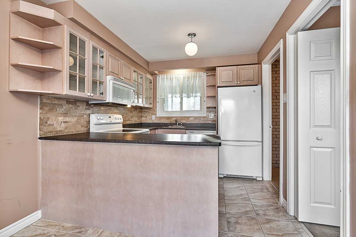 1317 Falgarwood Dr