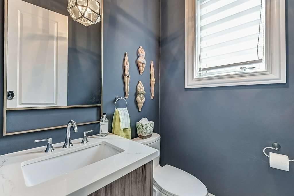 Listing W5505993 - Large Photo # 2