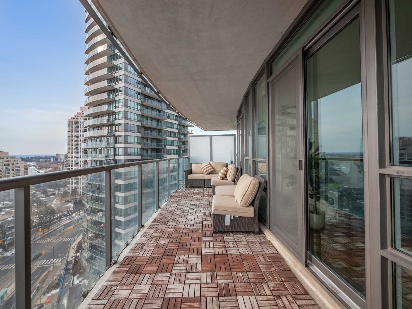 2230 Lake Shore Blvd W, #1501