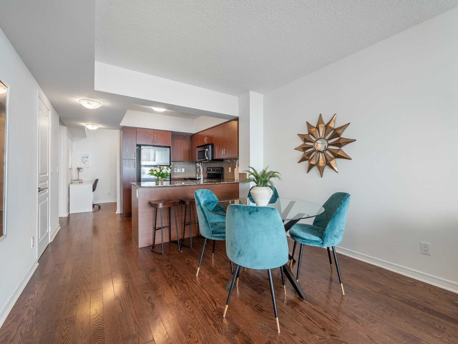 2230 Lake Shore Blvd W, #1501