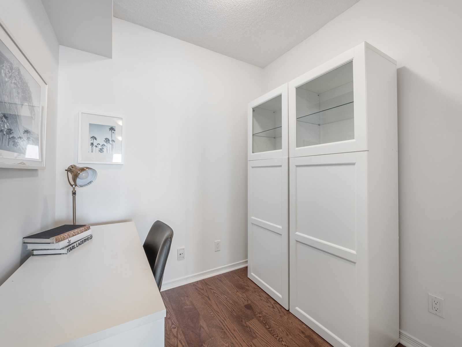 2230 Lake Shore Blvd W, #1501