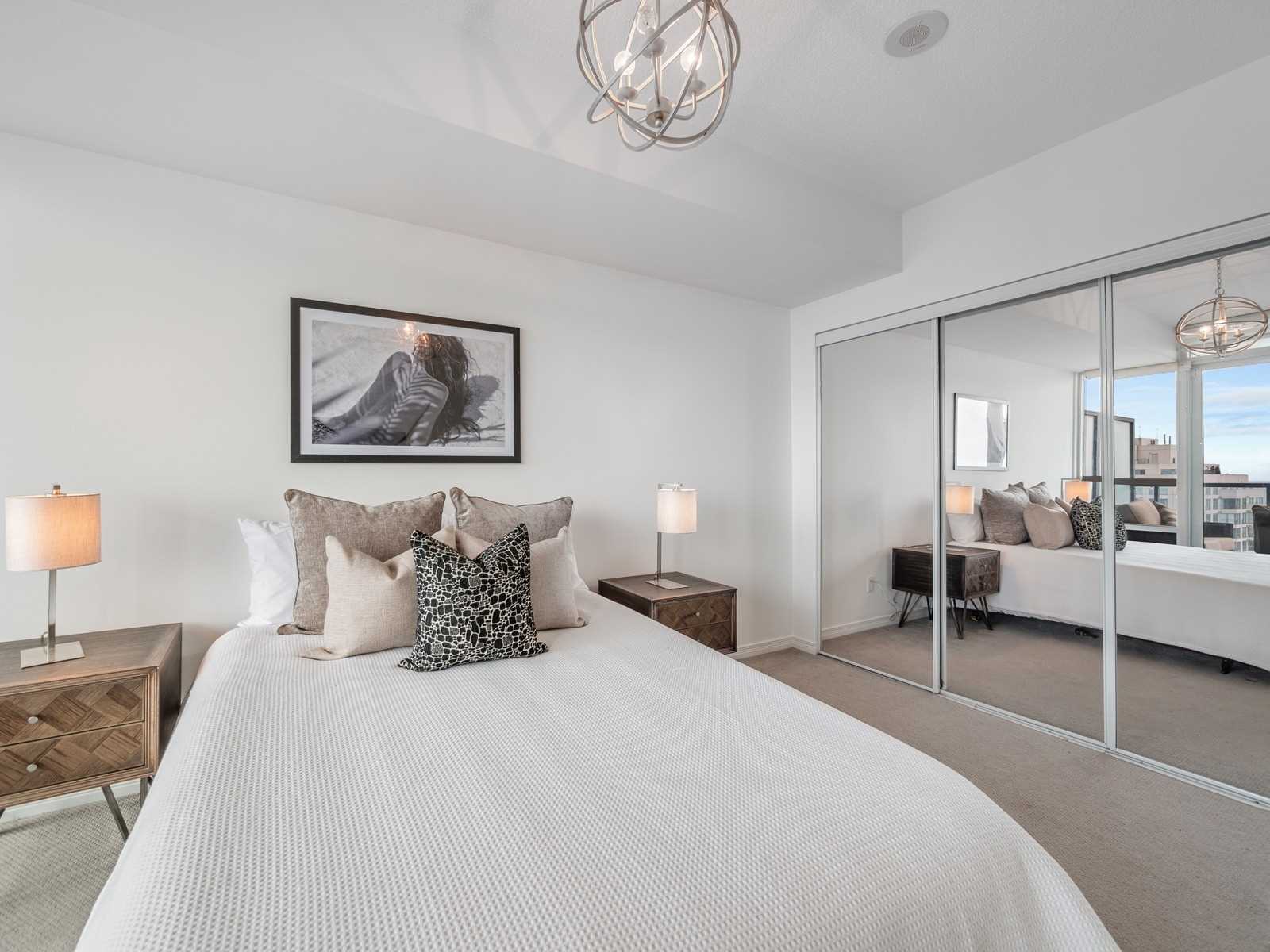 2230 Lake Shore Blvd W, #1501