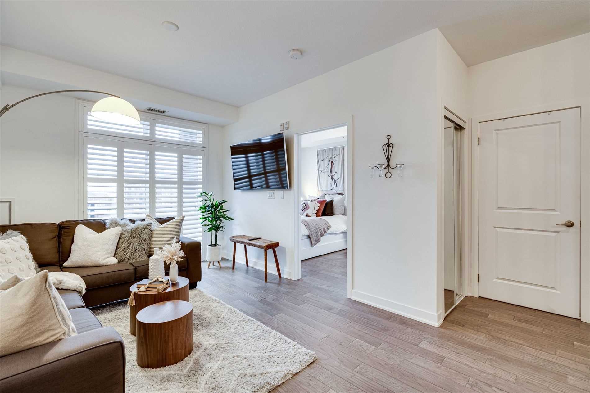 5020 Corporate Dr, #320