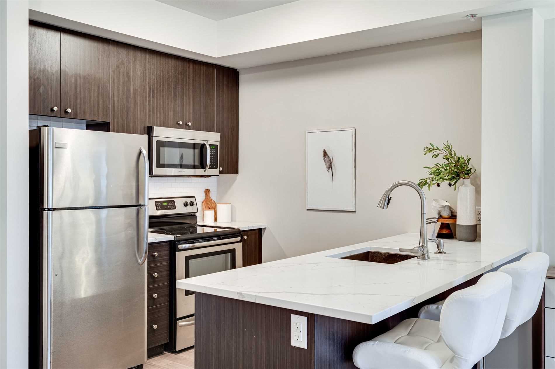 5020 Corporate Dr, #320
