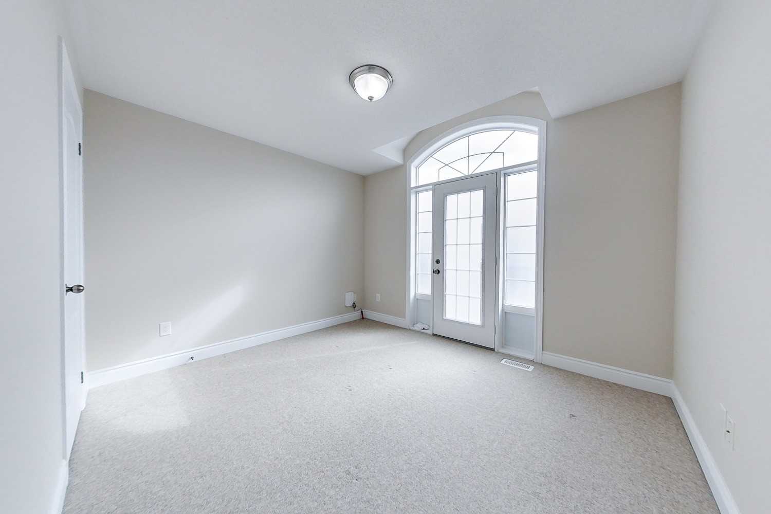 3329 Mistwell Cres