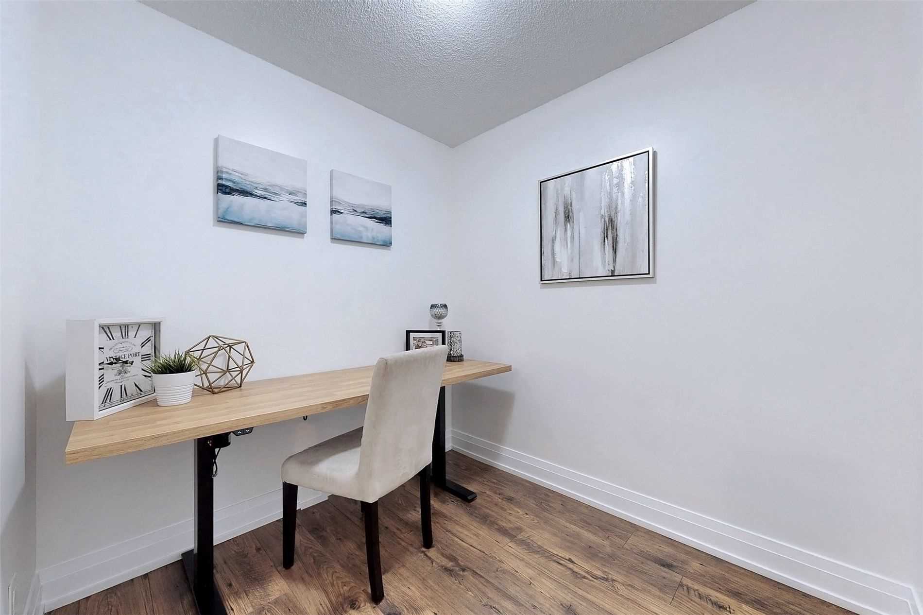 1060 Sheppard Ave W, #216