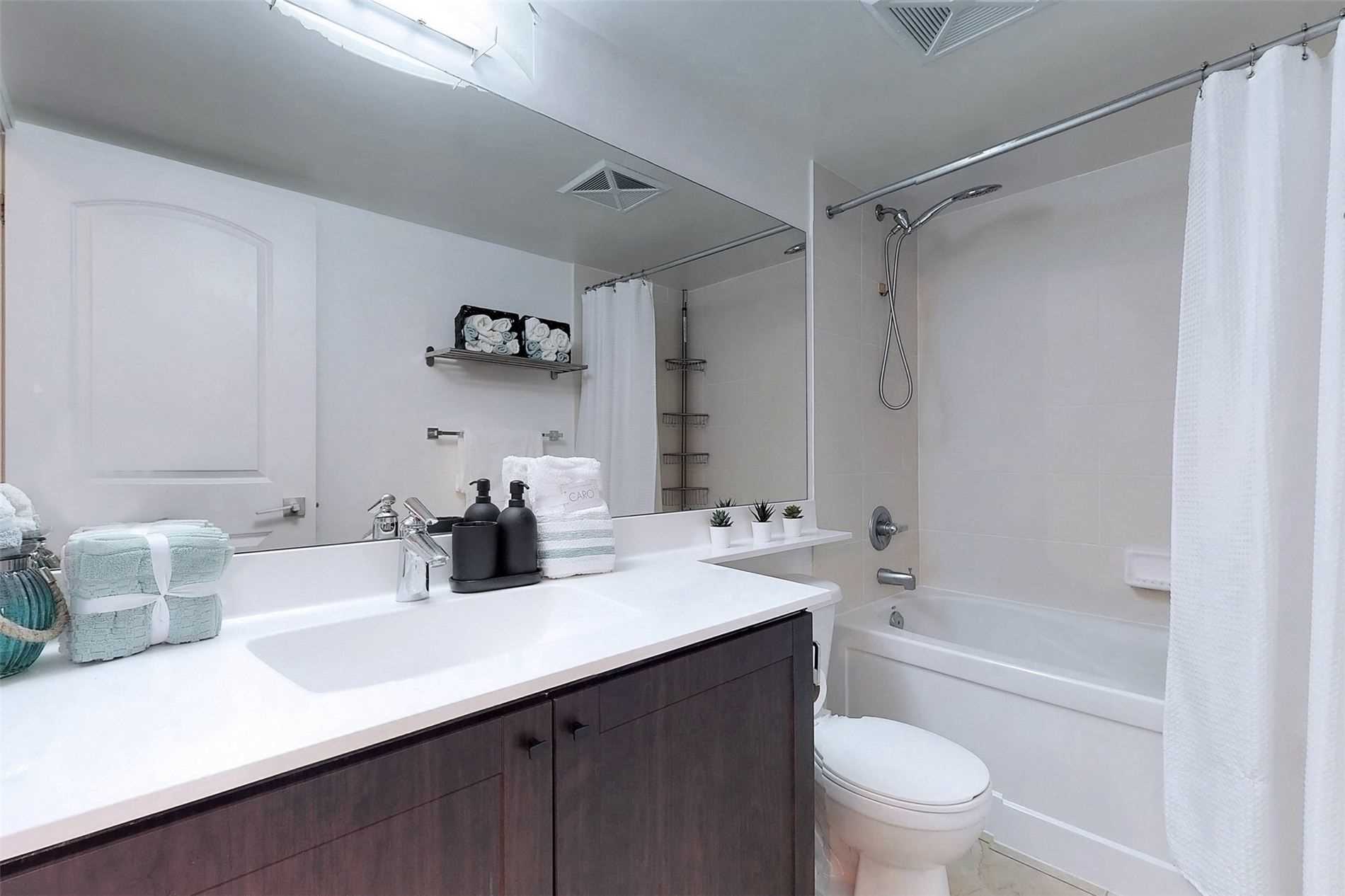 1060 Sheppard Ave W, #216