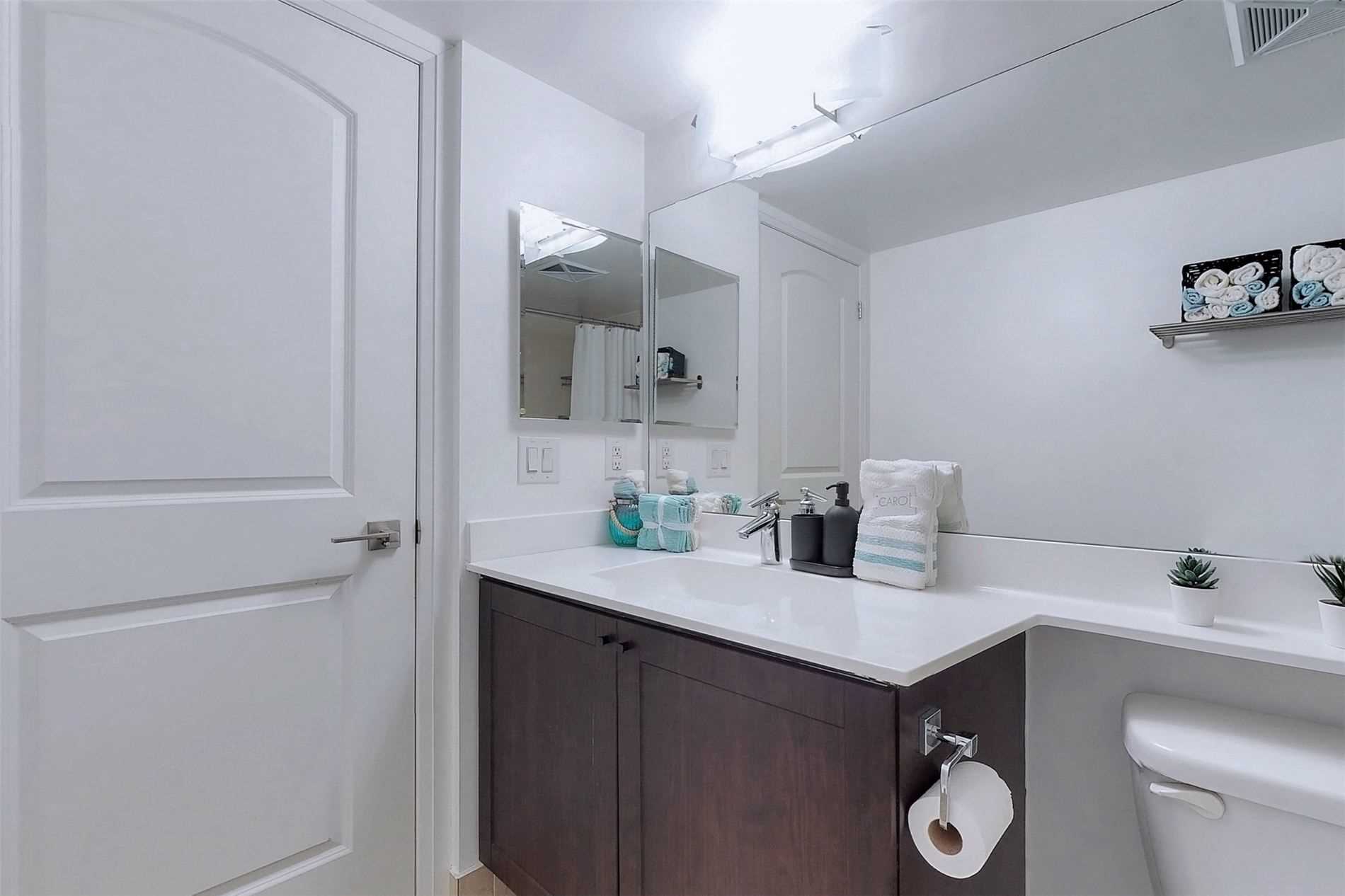 1060 Sheppard Ave W, #216