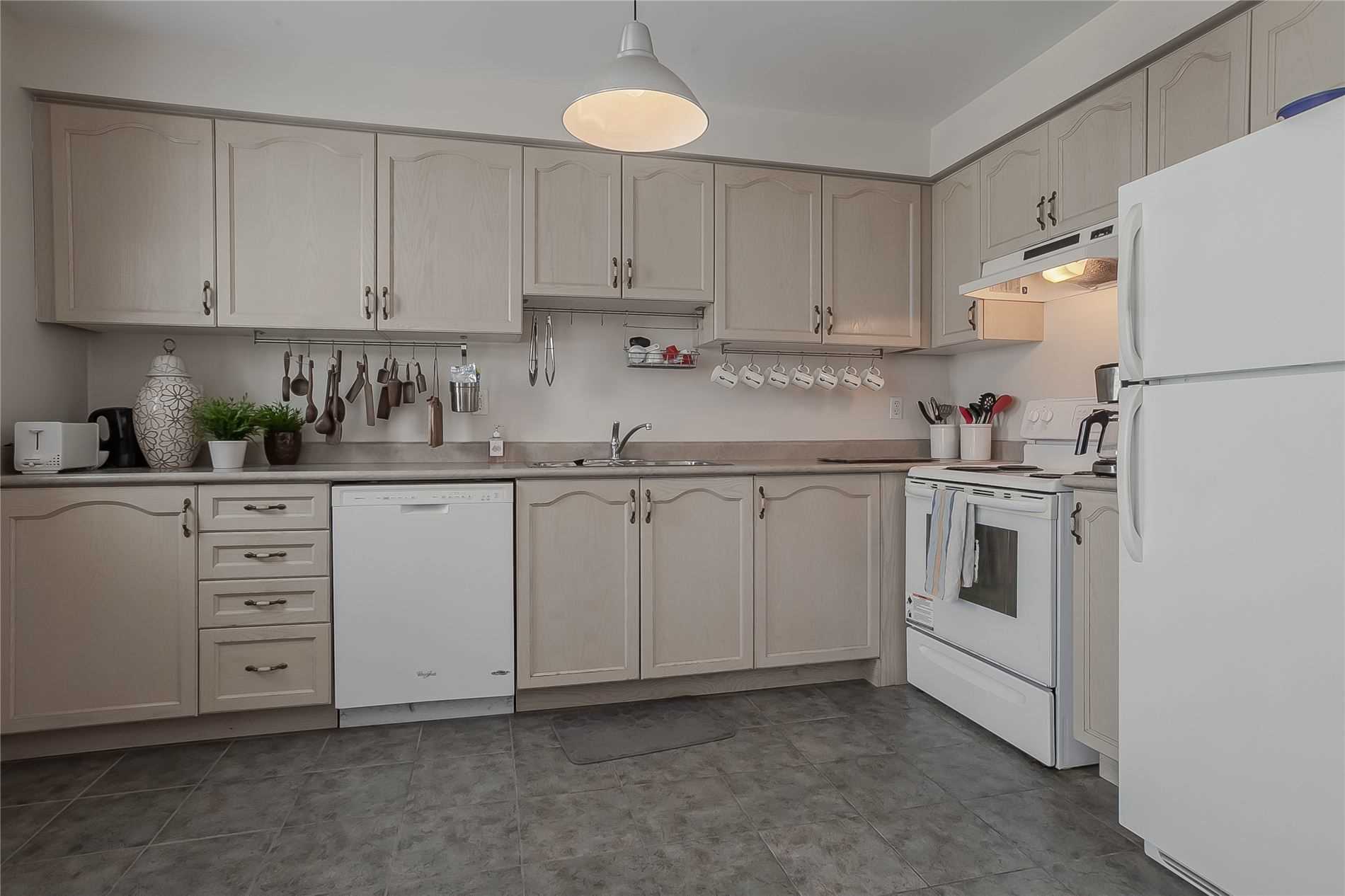 5090 Fairview St, #50