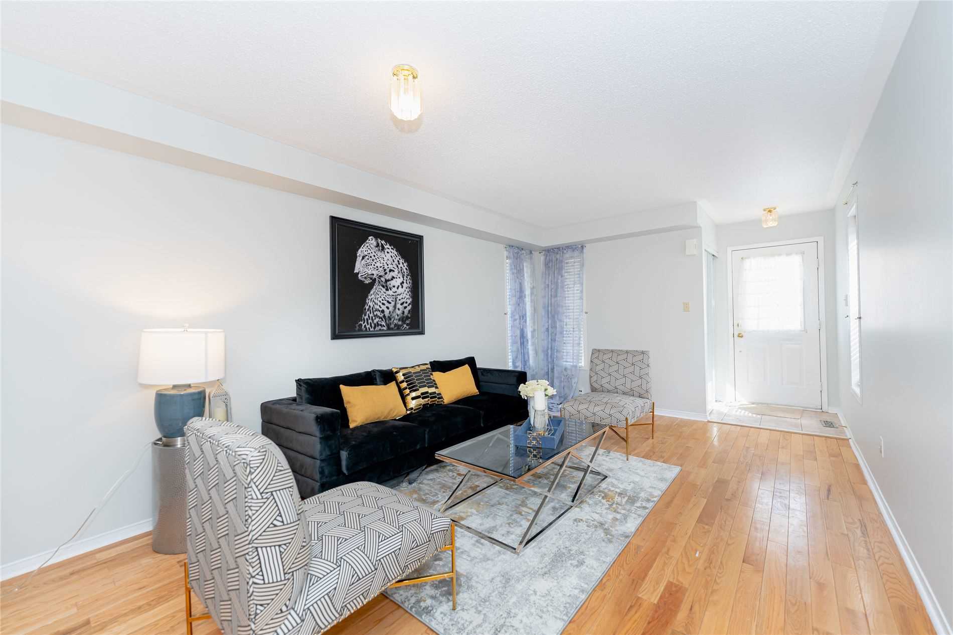 60 Fordwich Blvd