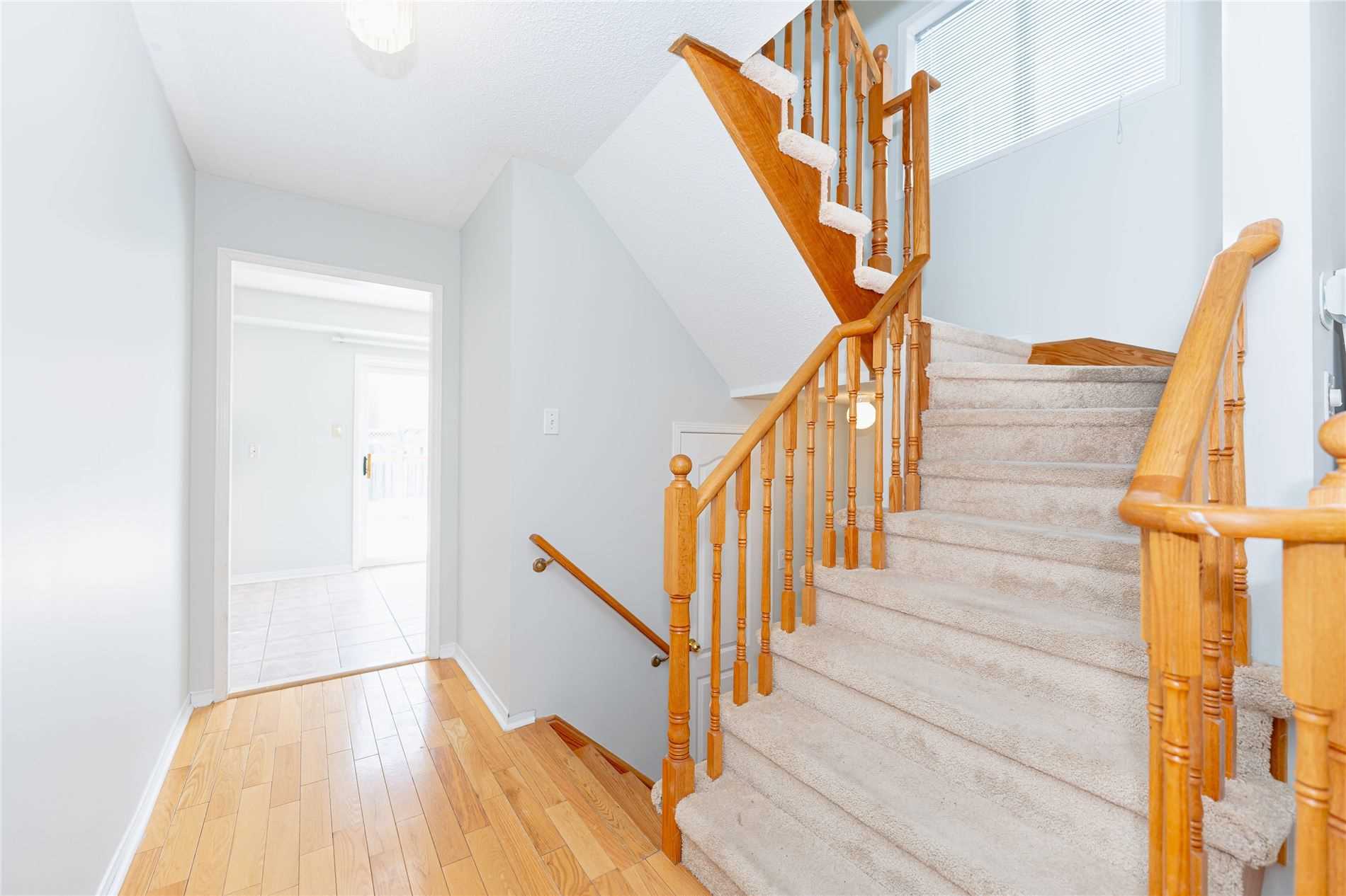 60 Fordwich Blvd