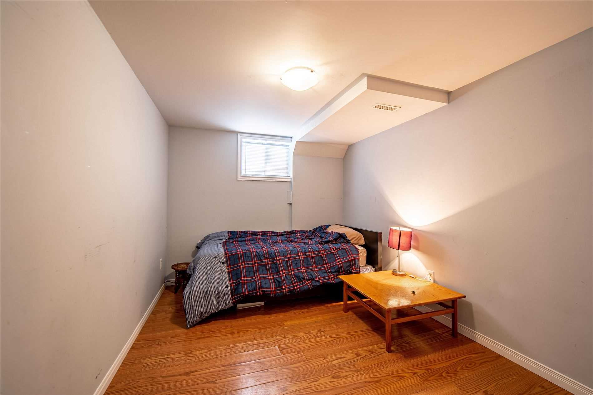 1241 Strathy Ave