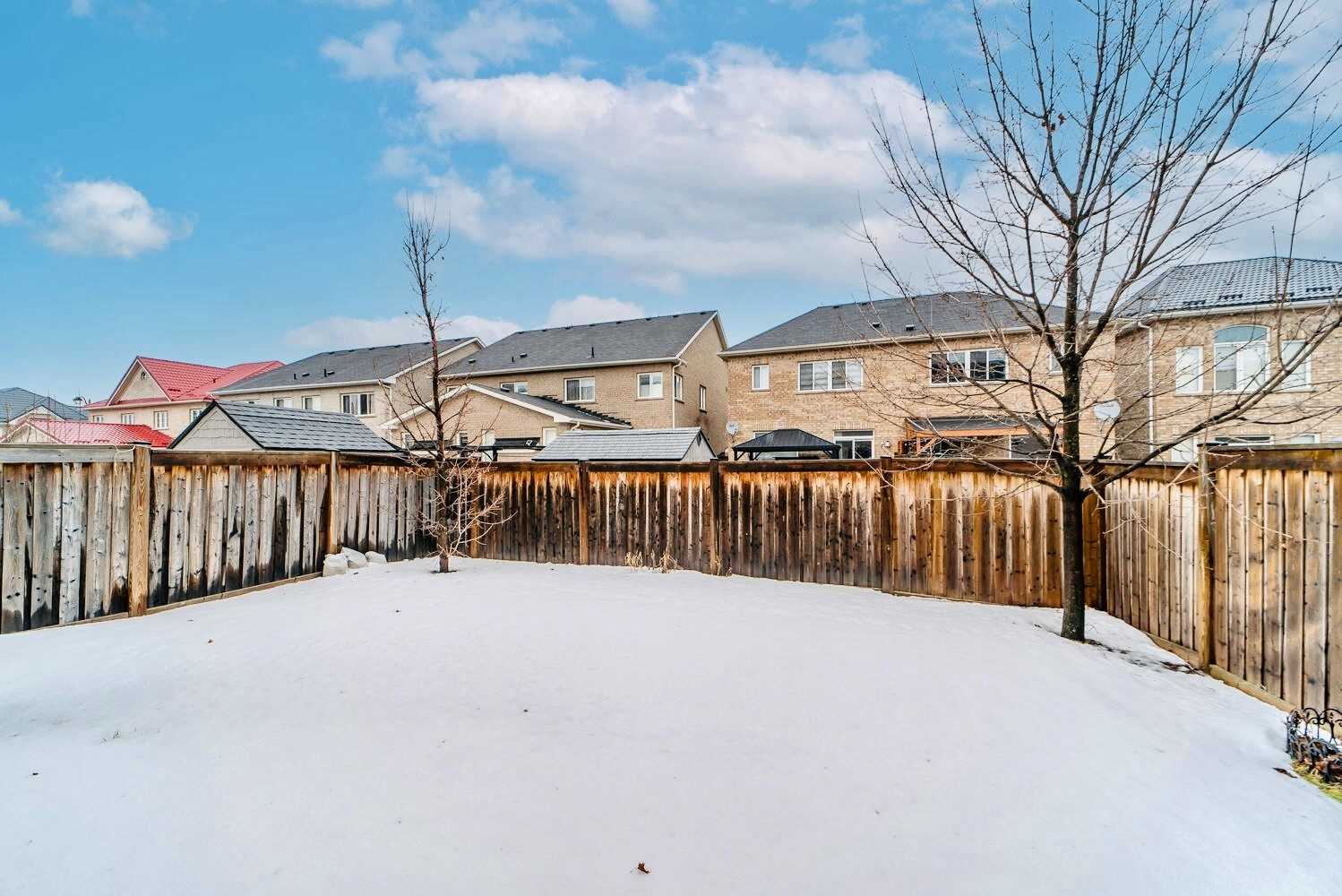 13 Fairservice Dr
