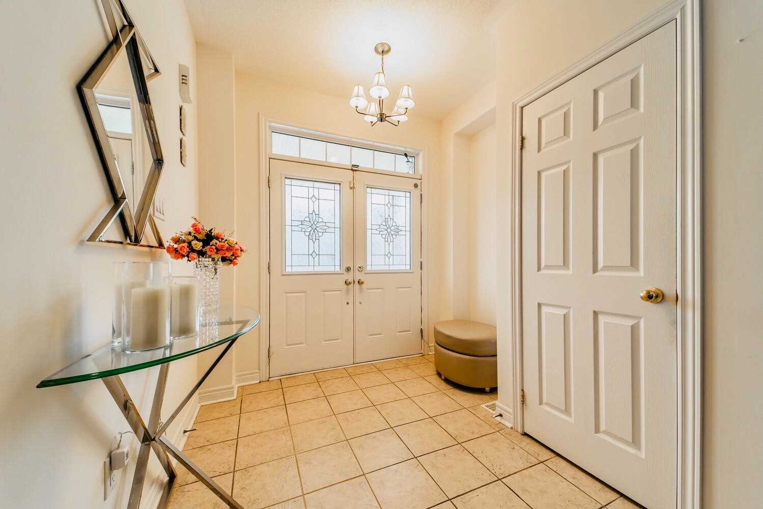 13 Fairservice Dr