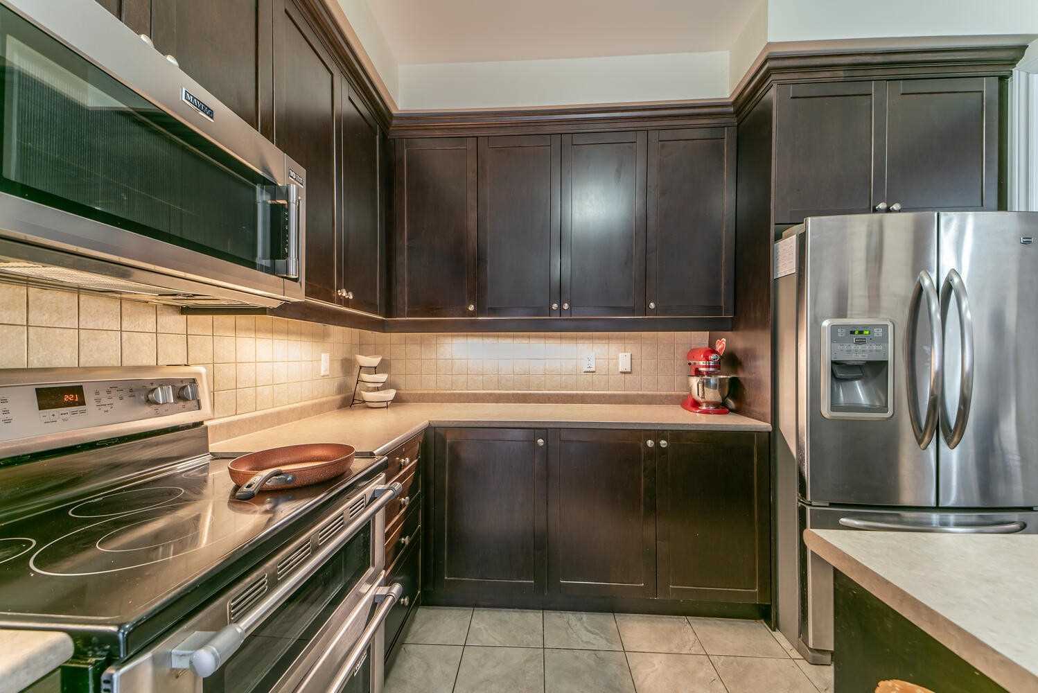 13 Fairservice Dr