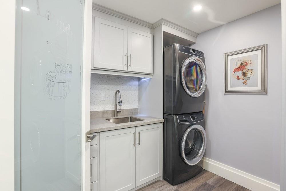 415 Locust St, #1103